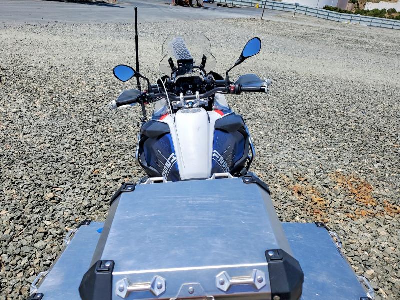 2023 BMW R 1250 VIN WB10M1306P6G81763 COPART salvage auction — ALL OVER, Ca - Salvage Certificate, sold $6,400 on 2026-07-23 (photo 6)