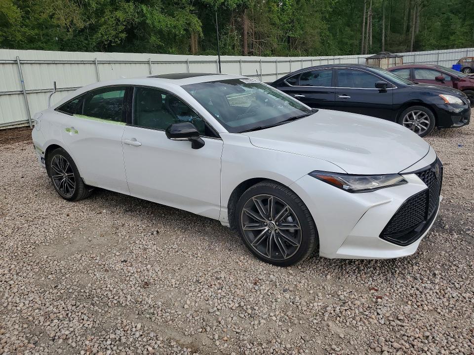 2019 Toyota Avalon VIN 4T1BZ1FB6KU022041 COPART salvage auction — REAR END, Nc - Salvage Certificate Of Title, sold $9,400 on 2026-07-10 (photo 4)