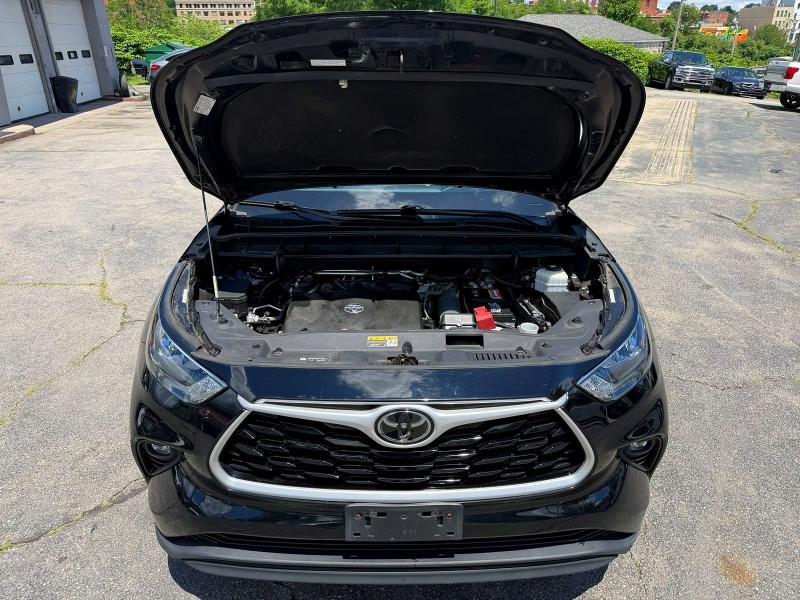 2020 Toyota Highlander VIN 5TDBZRBH4LS511640 COPART salvage auction — MINOR DENT/SCRATCHES, Nj - Certificate Of Title (P), sold $14,300 on 2026-07-29 (photo 5)
