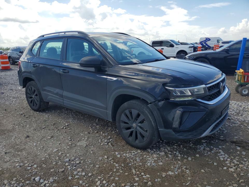 2024 Volkswagen Taos VIN 3VV5X7B21RM115372 COPART salvage auction — REAR END, Tx - Salvage Vehicle Title, sold $5,899 on 2026-08-02 (photo 4)
