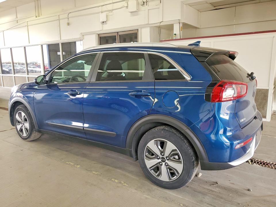 2019 Kia VIN KNDCB3LC4K5303321 COPART salvage auction — UNDERCARRIAGE, WA - BILL OF SALE, sold $1,850 on 2026-07-17 (photo 2)