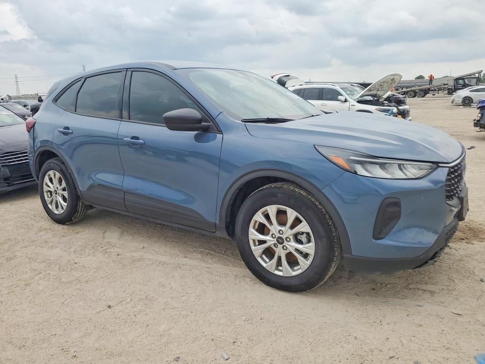 2025 Ford Escape VIN 1FMCU0GN1SUA69676 COPART salvage auction — FRONT END, Tx - Certificate Of Title, sold $7,700 on 2026-07-28 (photo 4)