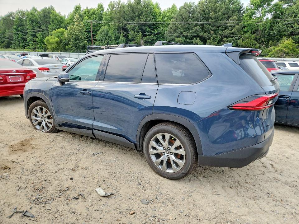 2024 Toyota Highlander VIN 5TDAAAB55RS068627 COPART salvage auction — FRONT END, Az - Cert Of Title - Salvage, sold $27,000 on 2026-07-07 (photo 2)