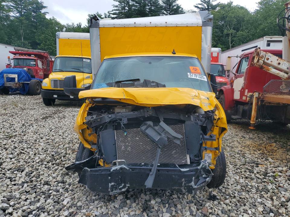 2023 Gmc Savana VIN 7GZ37TC74PN002028 COPART salvage auction — FRONT END, Az - Cert Of Title - Salvage, sold $1,400 on 2026-07-08 (photo 5)