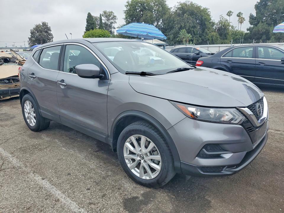2020 Nissan Rogue VIN JN1BJ1CV1LW543333 COPART salvage auction — NORMAL WEAR, Ca - Dis/Dlr/Exp Only Clean Title (P), sold $2,100 on 2026-07-10 (photo 4)