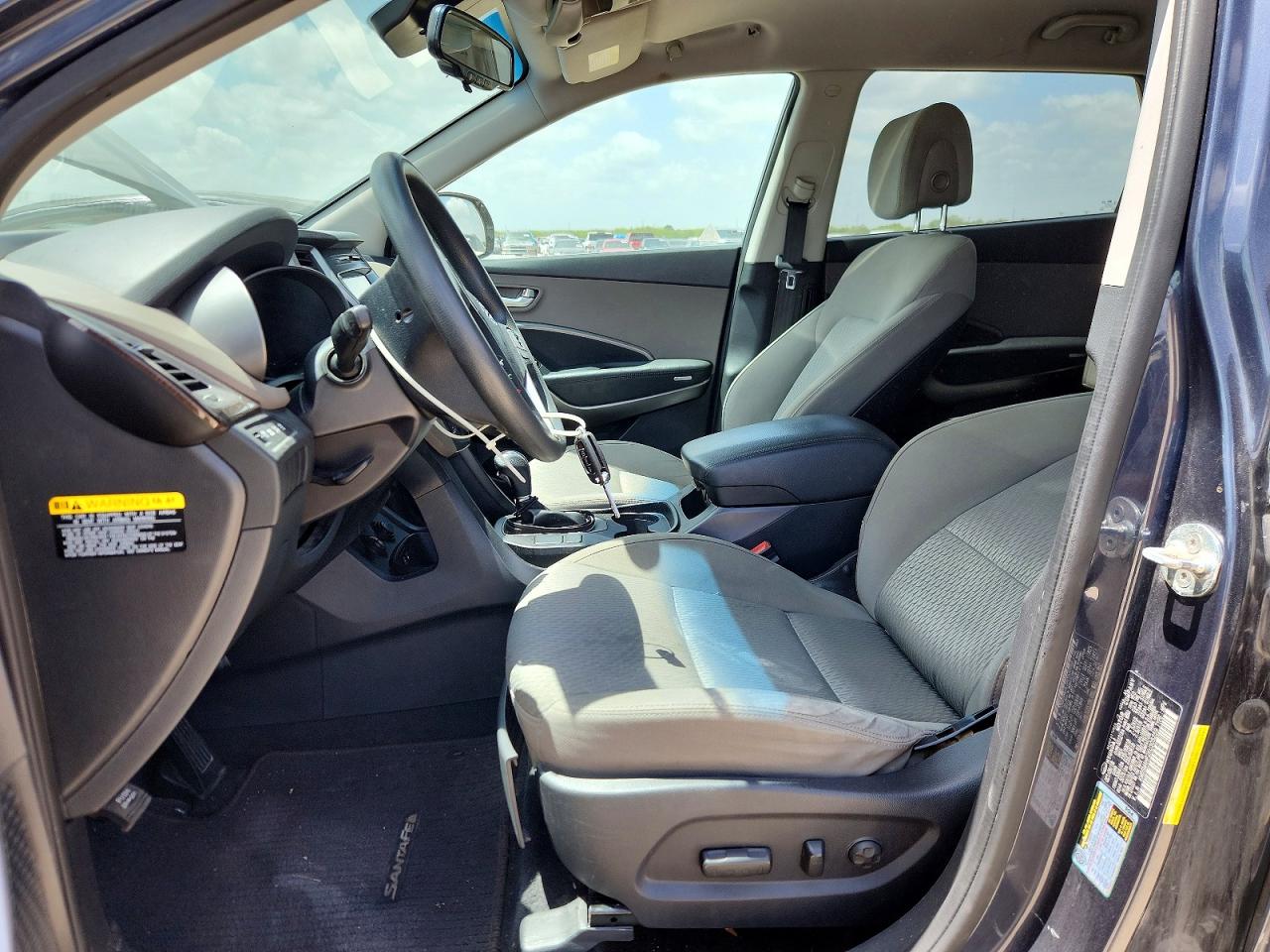 2019 Hyundai Santa Fe VIN KM8SM4HF2KU305259 COPART salvage auction — Minor Dent/Scratches, TX - CERTIFICATE OF TITLE, sold $4,000 on 2026-07-09 (photo 7)