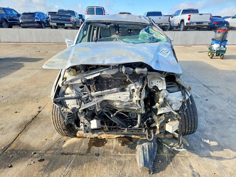 2007 Toyota Tacoma VIN 5TEJU62N17Z336996 COPART salvage auction — ROLLOVER, Nc - Salvage Certificate Of Title, sold $2,450 on 2026-07-27 (photo 5)