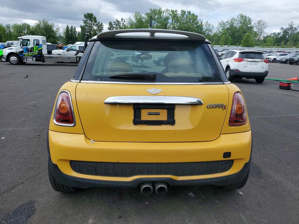 2008 Mini Cooper VIN WMWMF73538TV36299 COPART salvage auction — FRONT END, OR - SALVAGE TITLE CERTIFICATE, sold $725 on 2026-08-19 (photo 6)