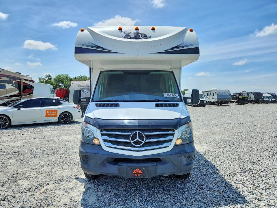 2018 Mercedes-benz VIN 8BNPF4CC5JE151804 COPART salvage auction — ROOF, FL - CERT OF TITLE SLVG REBUILDABLE, sold $9,500 on 2026-07-30 (photo 5)