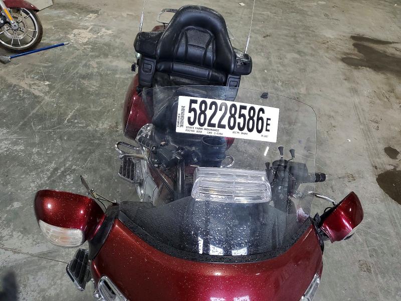 2004 Honda Gl1800 VIN 1HFSC47084A305877 COPART salvage auction — MINOR DENT/SCRATCHES, Ny - Mv-907A Salvage Certificate, sold $1,600 on 2026-07-08 (photo 5)