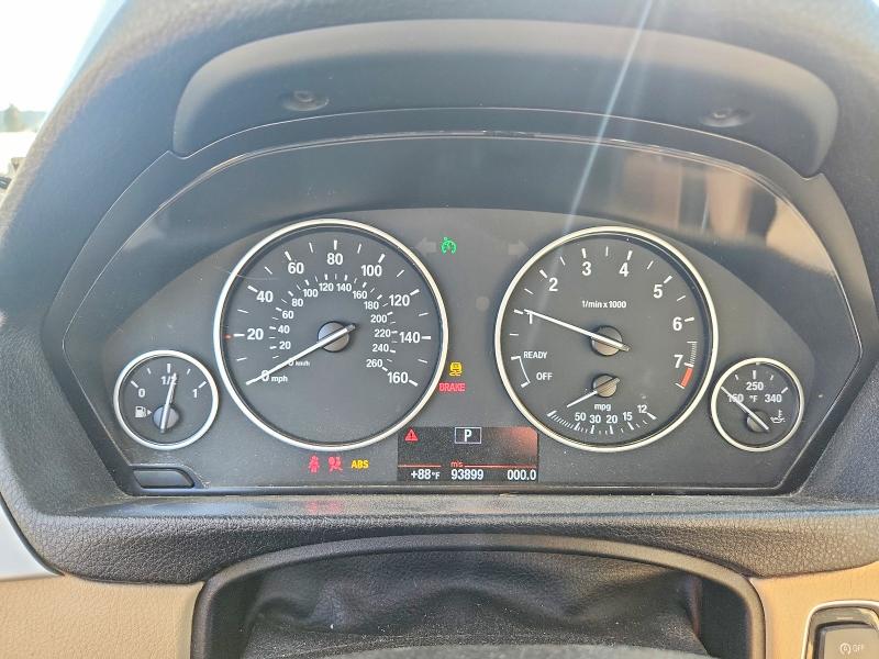 2012 BMW 3er VIN WBA3C1C5XCF433468 COPART salvage auction — SIDE, Ca - Salvage Certificate, sold $525 on 2026-07-02 (photo 9)