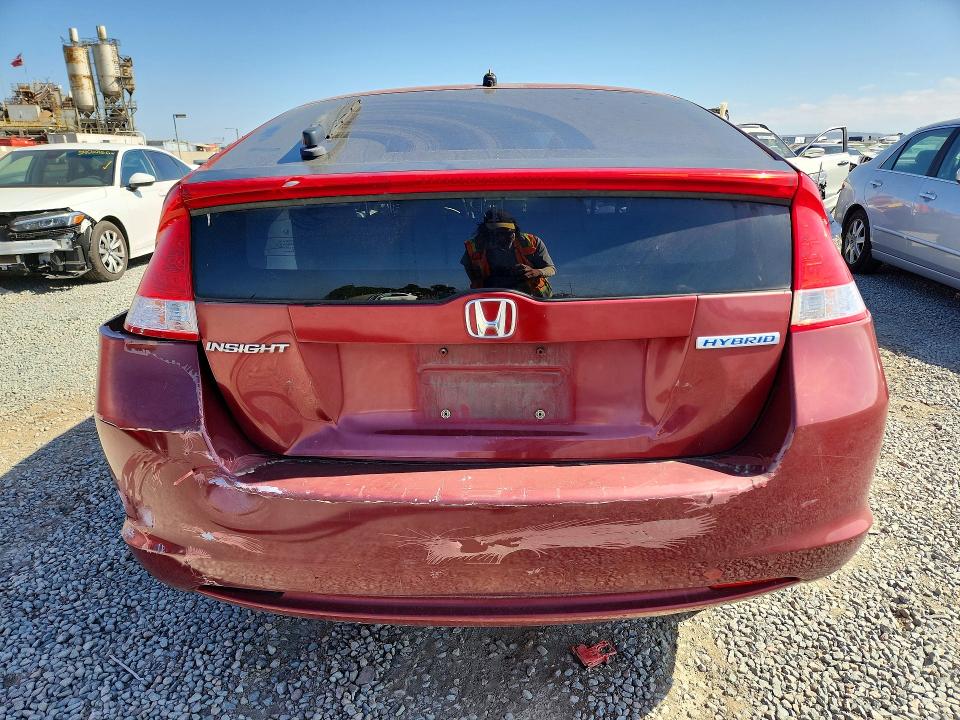 2010 Honda Insight VIN JHMZE2H76AS025558 COPART salvage auction — FRONT END, Ca - Non-Repairable Vehicle Cert, sold $200 on 2026-07-21 (photo 6)