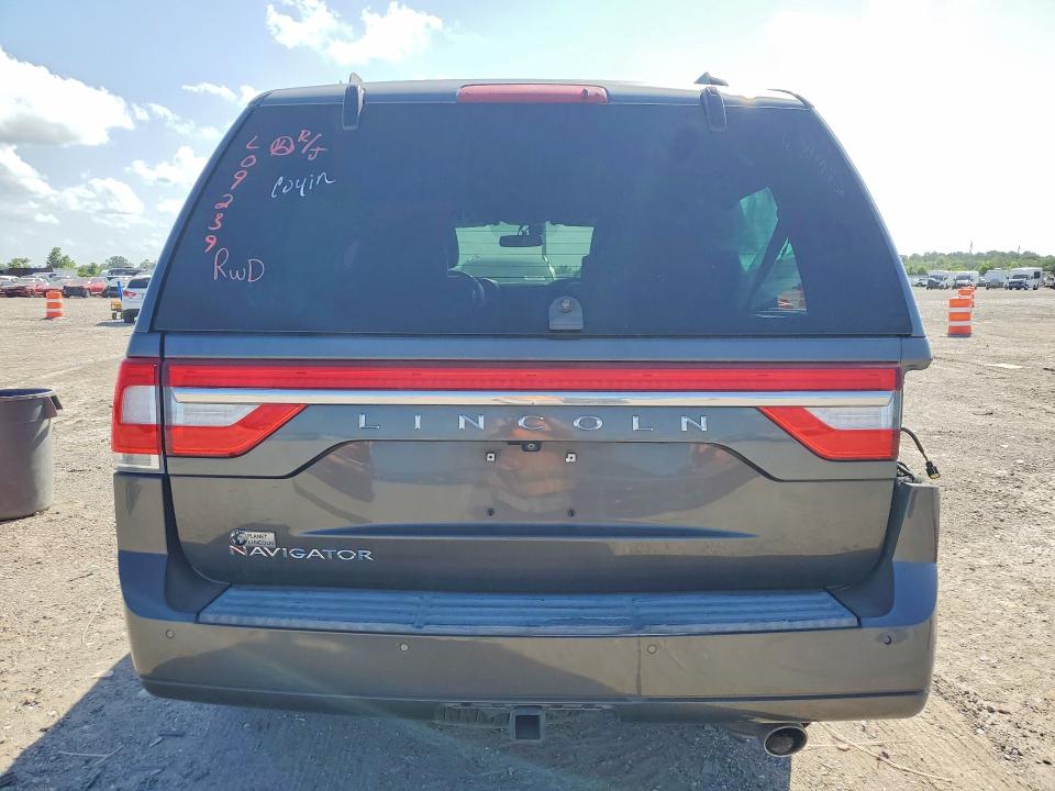 2017 Lincoln Navigator VIN 5LMJJ2HT7HEL09239 COPART salvage auction — REAR END, Tx - Certificate Of Title (P), sold $4,400 on 2026-09-03 (photo 6)