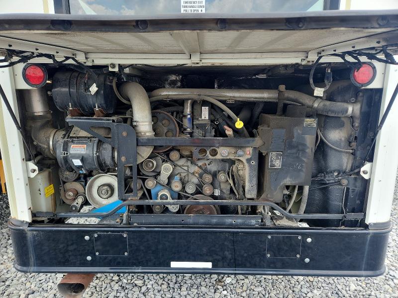 2016 Ic corporation 3000 VIN 4DRBXAAN0GB201637 COPART salvage auction — REAR END, VA - CERTIFICATE OF TITLE, sold $7,100 on 2026-07-30 (photo 7)