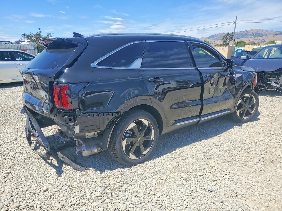 2026 Kia Sorento VIN KNDRHDJG4T5452589 COPART salvage auction — REAR END, CA - SALVAGE CERTIFICATE, sold $5,800 on 2026-07-28 (photo 3)