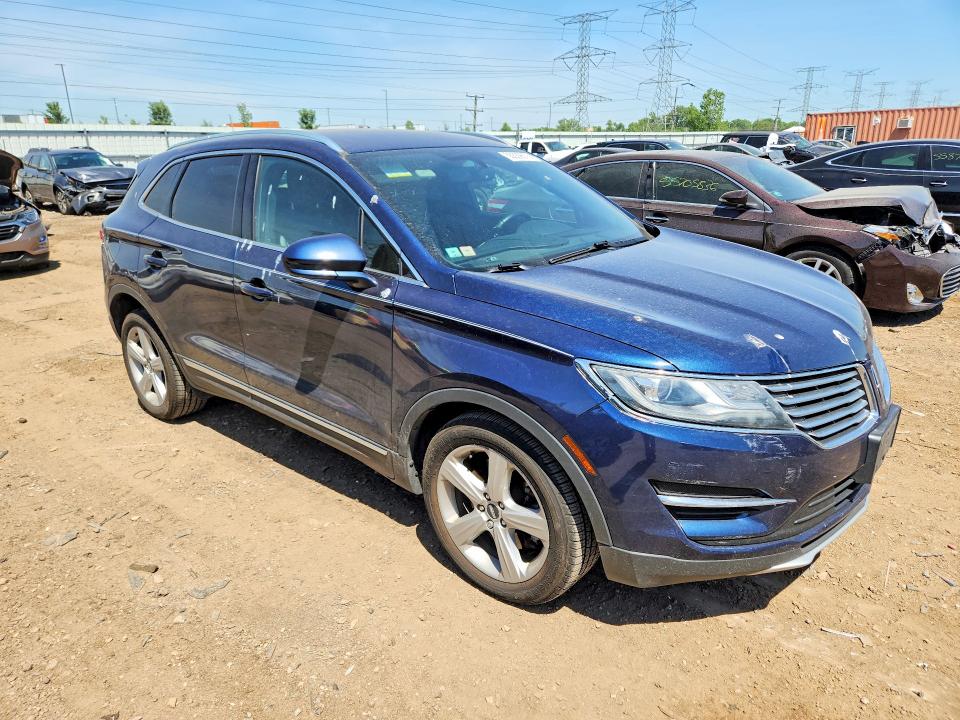 2016 Lincoln Mkc VIN 5LMCJ1C97GUJ11912 COPART salvage auction — SIDE, IL - SALVAGE CERTIFICATE, sold $2,000 on 2026-07-09 (photo 4)