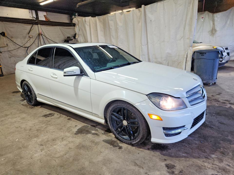 2012 Mercedes-benz C-klasse VIN WDDGF8BB7CR201944 COPART salvage auction — UNDERCARRIAGE, Pa - Certificate Of Salvage, sold $1,800 on 2026-07-02 (photo 4)