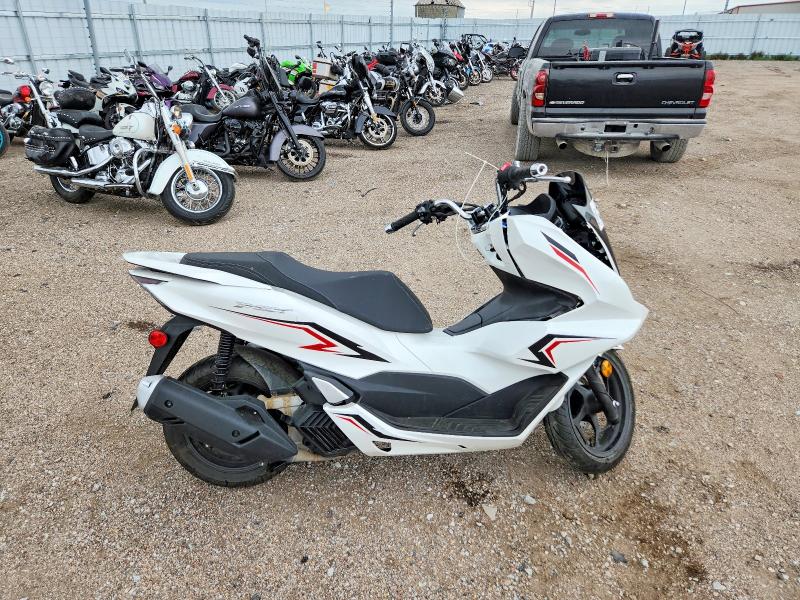 2022 Honda VIN RLHKF471XNY100435 COPART salvage auction — FRONT END, Ne - Cert Of Title-Salvage, sold $375 on 2026-07-28 (photo 1)