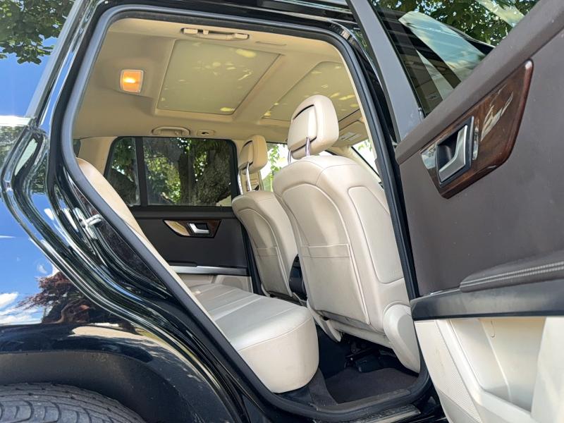 2013 Mercedes-benz Glk-class VIN WDCGG8JB7DG111550 COPART salvage auction — DAMAGE HISTORY, RI - CERT OF TITLE-RECONSTRUCTED SA (P), sold $575 on 2026-07-09 (photo 6)