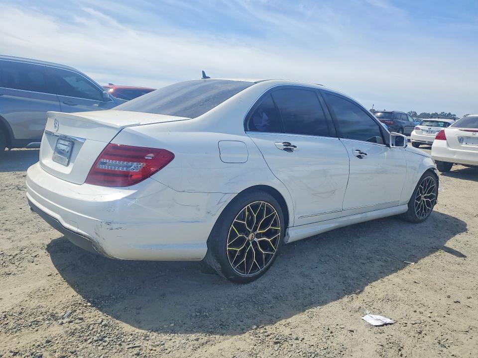 2013 Mercedes-benz C class VIN WDDGF4HB6DR271338 COPART salvage auction — FRONT END, Ca - Salvage Certificate, sold $950 on 2026-08-06 (photo 3)