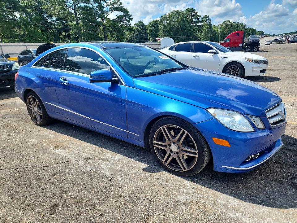 2011 Mercedes-benz E-class VIN WDDKJ5GB3BF070365 COPART salvage auction — MINOR DENT/SCRATCHES, Al - Certificate Of Title (P), sold $850 on 2026-07-20 (photo 4)