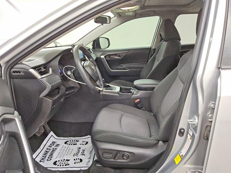 2019 Toyota Rav4 VIN JTMW1RFVXKD032156 COPART salvage auction — MINOR DENT/SCRATCHES, Tx - Certificate Of Title, sold $17,200 on 2026-07-09 (photo 7)