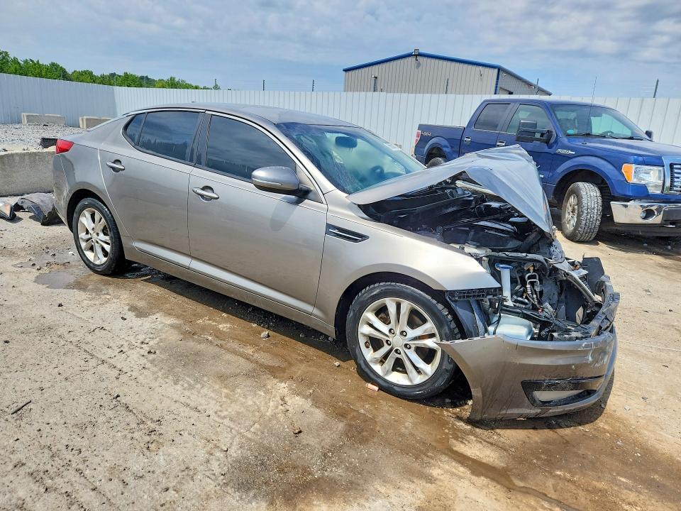 2013 Kia VIN 5XXGN4A78DG180383 COPART salvage auction — FRONT END, Ky - Bill Of Sale/Part Only/No Titl, sold $300 on 2026-07-13 (photo 4)