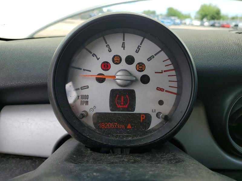 2011 Mini VIN WMWSU3C57BT252753 COPART salvage auction — REAR END, On - Permit No Brand - Unfit, sold $400 on 2026-07-07 (photo 9)