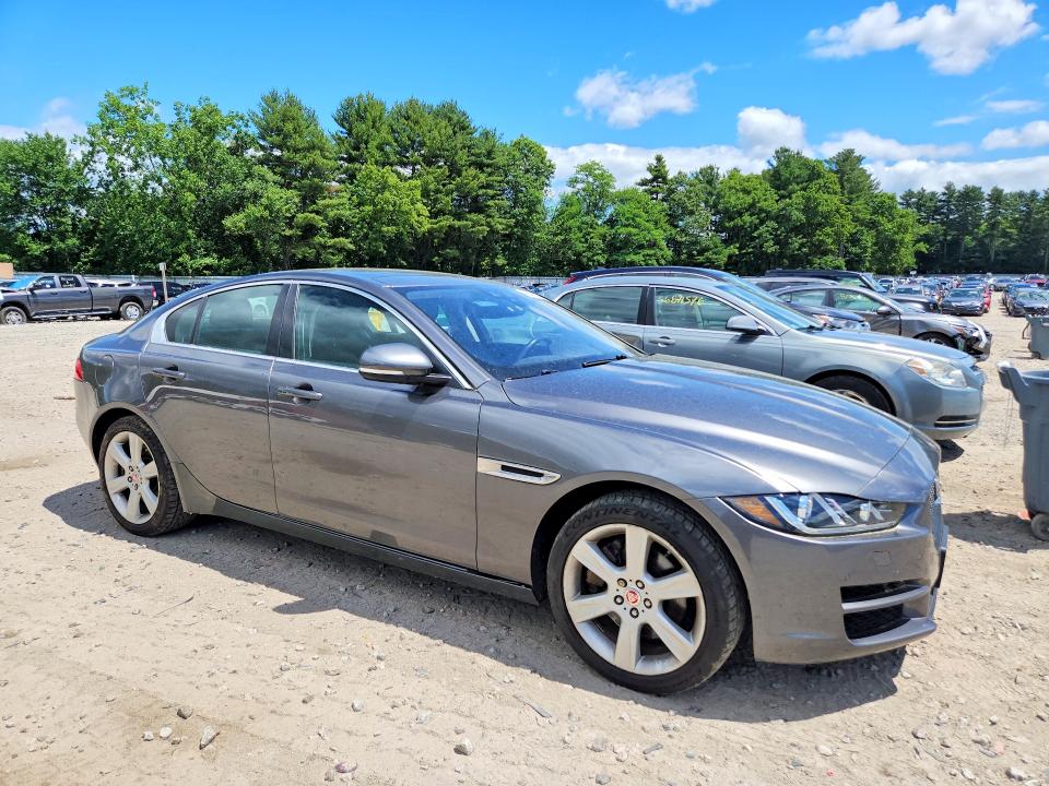2019 Jaguar Xe VIN SAJAJ4FX1KCP50927 COPART salvage auction — MECHANICAL, Ny - Certificate Of Title, sold $2,550 on 2026-07-06 (photo 4)