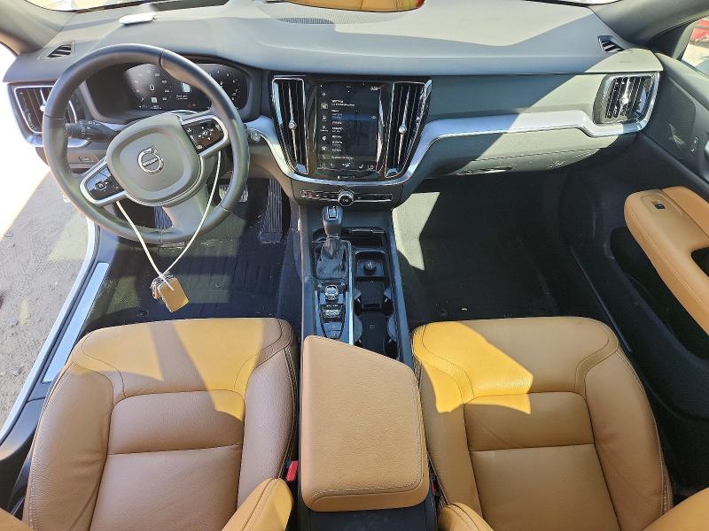 2020 Volvo V60 VIN YV4102WK6L1037932 COPART salvage auction — SIDE, Md - Cert Of Salvage > 75% Damage, sold $6,000 on 2026-07-07 (photo 8)