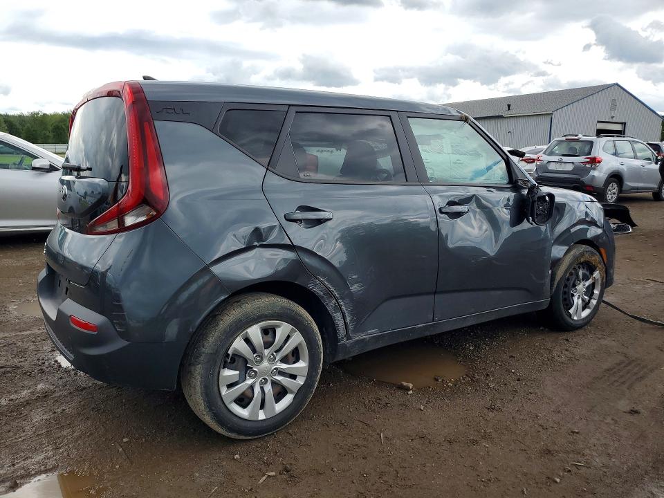2021 Kia Soul VIN KNDJ23AU5M7780365 COPART salvage auction — ROLLOVER, Oh - Cert Of Title-Salvage, sold $1,400 on 2026-07-13 (photo 3)