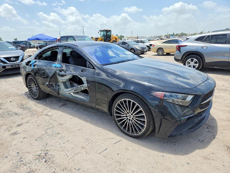 2022 Mercedes-benz VIN W1K2J5KB8NA101070 COPART salvage auction — SIDE, Tx - Salvage Vehicle Title, sold $25,250 on 2026-07-07 (photo 4)