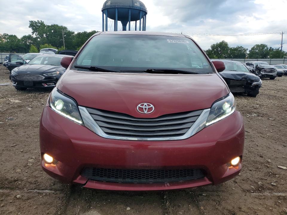 2011 Toyota Sienna VIN 5TDDK3DC9BS013508 COPART salvage auction — FRONT END, Il - Salvage Certificate, sold $2,700 on 2026-07-24 (photo 5)