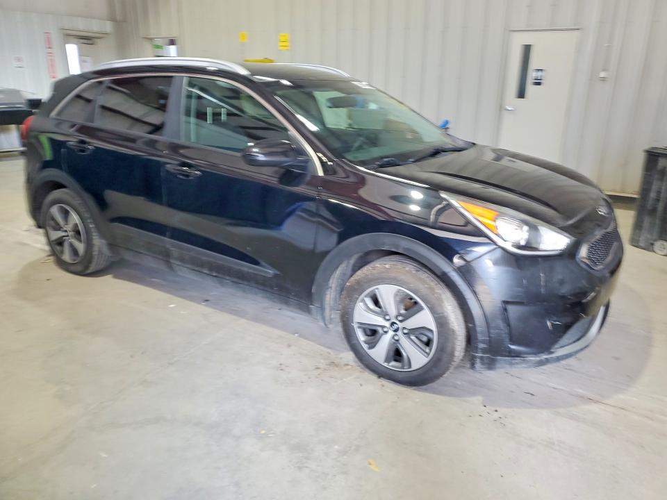 2017 Kia VIN KNDCB3LC7H5049144 COPART salvage auction — MECHANICAL, Wv - Certificate Of Title (P), sold $925 on 2026-07-30 (photo 4)