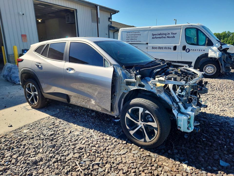 2024 Chevrolet Trax VIN KL77LGE25RC108311 COPART salvage auction — FRONT END, Mo - Salvage Certificate Of Title, sold $70 on 2026-07-28 (photo 4)