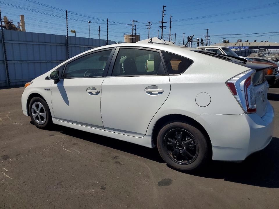 2015 Toyota Prius VIN JTDKN3DU8F2002133 COPART salvage auction — MINOR DENT/SCRATCHES, Ca - Salvage Certificate, sold $1,650 on 2026-07-13 (photo 2)