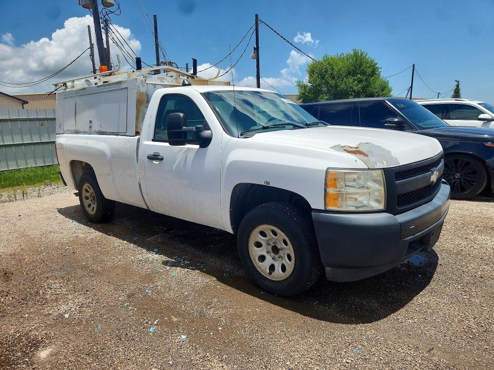 2008 Chevrolet Silverado 1500 VIN 1GCEC14X68Z145383 COPART salvage auction — MINOR DENT/SCRATCHES, TX - CERTIFICATE OF TITLE, sold $1,800 on 2026-07-09 (photo 4)