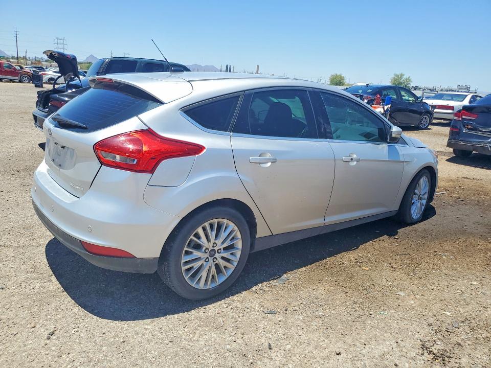 2018 Ford Focus VIN 1FADP3N23JL278826 COPART salvage auction — UNDERCARRIAGE, Az - Certificate Of Title, sold $1,000 on 2026-07-31 (photo 3)