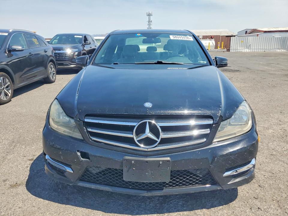 2014 Mercedes-benz VIN WDDGF8AB3EA920692 COPART salvage auction — FRONT END, Tx - Certificate Of Title, sold $1,600 on 2026-07-29 (photo 5)