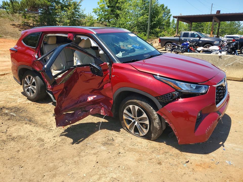 2020 Toyota Highlander VIN 5TDGZRAH2LS001908 COPART salvage auction — SIDE, Sc - Cert Of Title-Salvage, sold $8,300 on 2026-08-21 (photo 4)