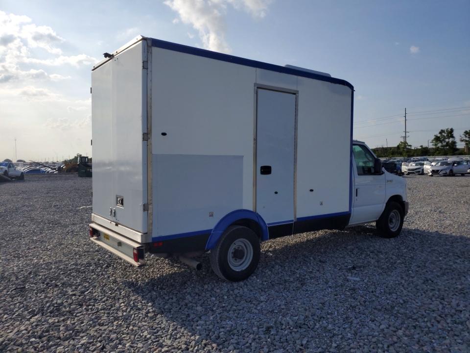 2023 Ford E-350 VIN 1FDWE3FK8PDD14726 COPART salvage auction — NORMAL WEAR, FL - CERTIFICATE OF TITLE (P), sold $10,800 on 2026-07-24 (photo 3)