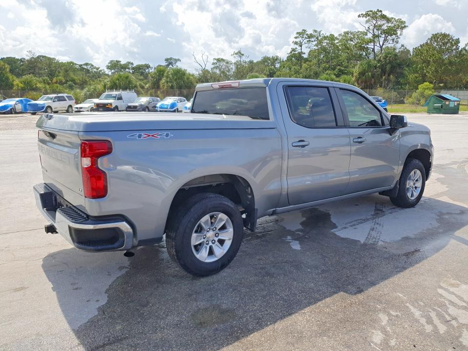 2023 Chevrolet Silverado 1500 VIN 1GCPDDEK8PZ265422 COPART salvage auction — MINOR DENT/SCRATCHES, Fl - Certificate Of Title, sold $17,000 on 2026-07-09 (photo 3)