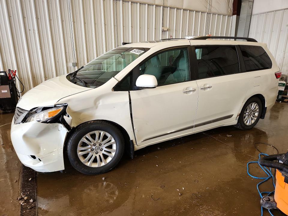 2015 Toyota Sienna VIN 5TDYK3DC0FS627550 COPART salvage auction — SIDE, Wi - Certificate Of Title, sold $4,800 on 2026-07-20 (photo 1)