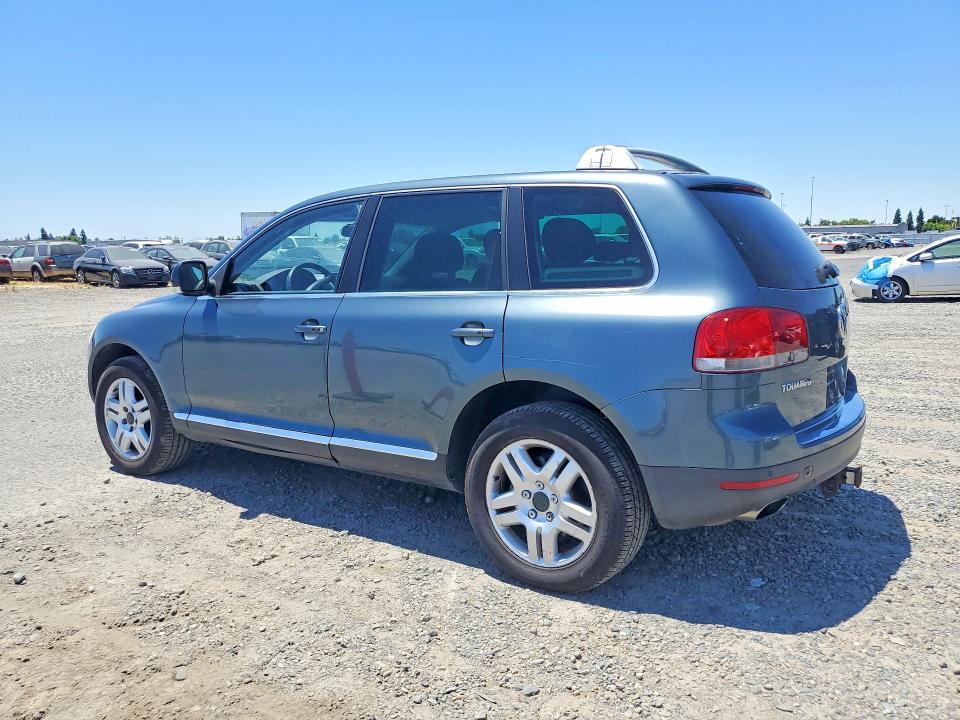2005 Volkswagen Touareg VIN WVGMM77L55D009108 COPART salvage auction — FRONT END, Wa - Dis/Dlr/Exp Only Clean Title, sold $475 on 2026-07-07 (photo 2)