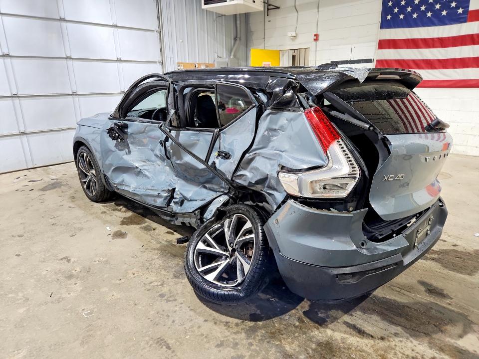 2021 Volvo Xc40 VIN YV4162UM8M2553658 COPART salvage auction — ALL OVER, Pa - Certificate Of Salvage, sold $2,450 on 2026-07-07 (photo 2)