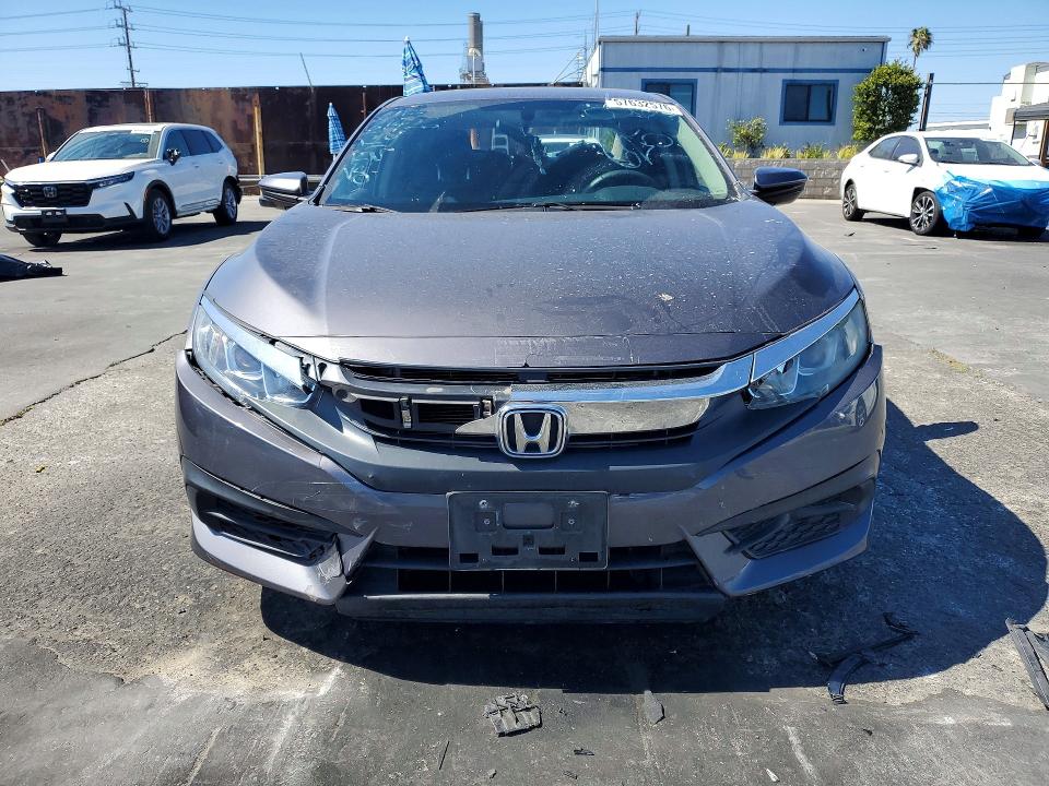 2018 Honda Civic VIN 2HGFC2F74JH550060 COPART salvage auction — REAR END, Ca - Salvage Certificate, sold $2,650 on 2026-08-21 (photo 5)