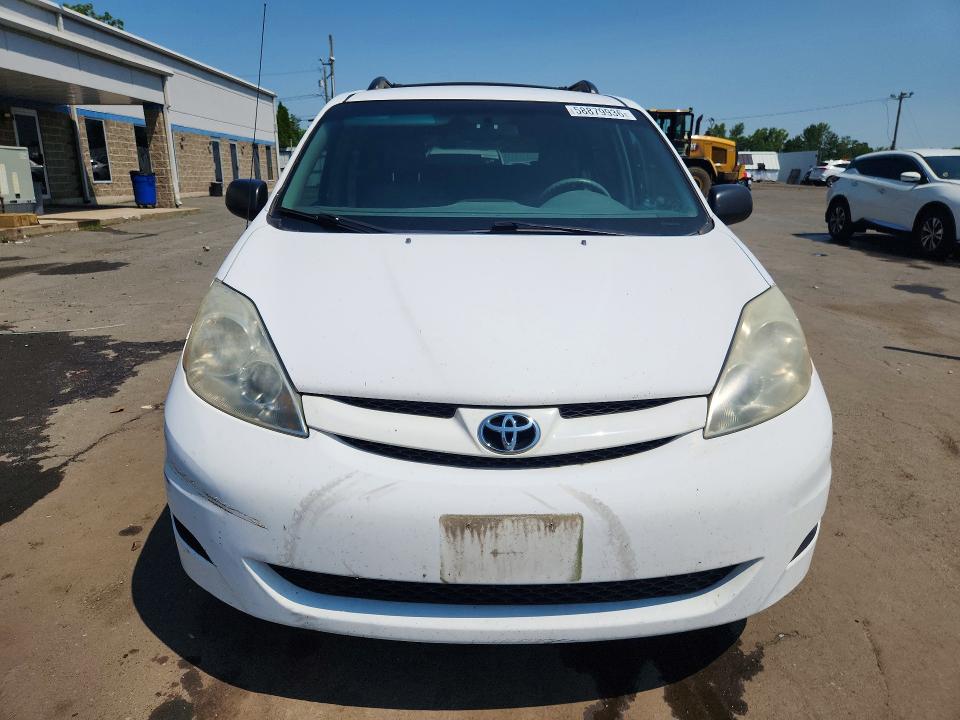 2010 Toyota Sienna VIN 5TDKK4CC2AS298873 COPART salvage auction — SIDE, CT - CERT OF TITLE-SALVAGE, sold $950 on 2026-07-10 (photo 5)