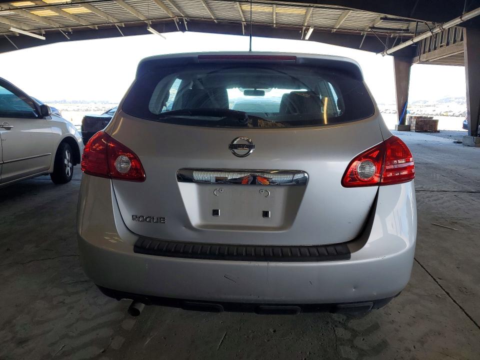2011 Nissan Rogue sport VIN JN8AS5MT9BW577498 COPART salvage auction — MINOR DENT/SCRATCHES, Ca - Dis/Dlr/Exp App For Dup Clean, sold $425 on 2026-07-02 (photo 6)