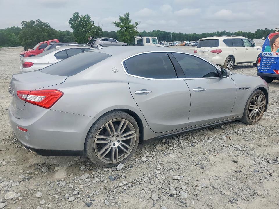 2017 Maserati Ghibli VIN ZAM57XSL1H1198896 COPART salvage auction — MINOR DENT/SCRATCHES, Ga - Certificate Of Title, sold $3,250 on 2026-07-13 (photo 3)
