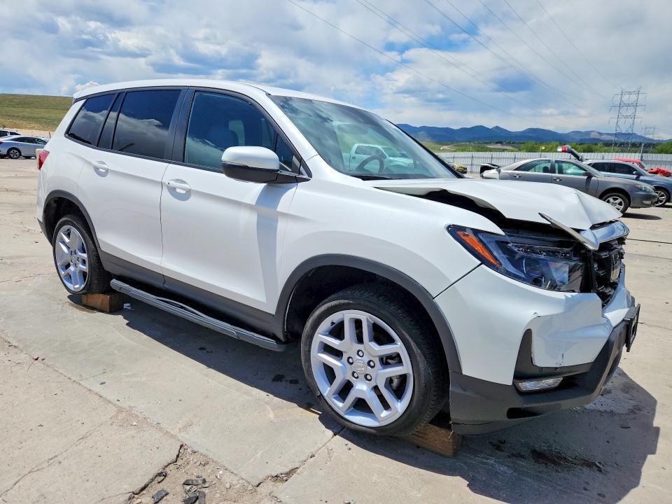 2025 Honda Passport VIN 5FNYF8H59SB008988 COPART salvage auction — FRONT END, Co - Salvage Title, sold $12,100 on 2026-07-27 (photo 4)
